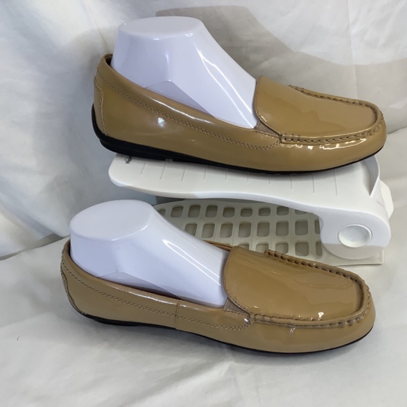 Euc Rockport total Motion taupe flats Loafers Adiprene sz. 9 ladies - Picture 3 of 11